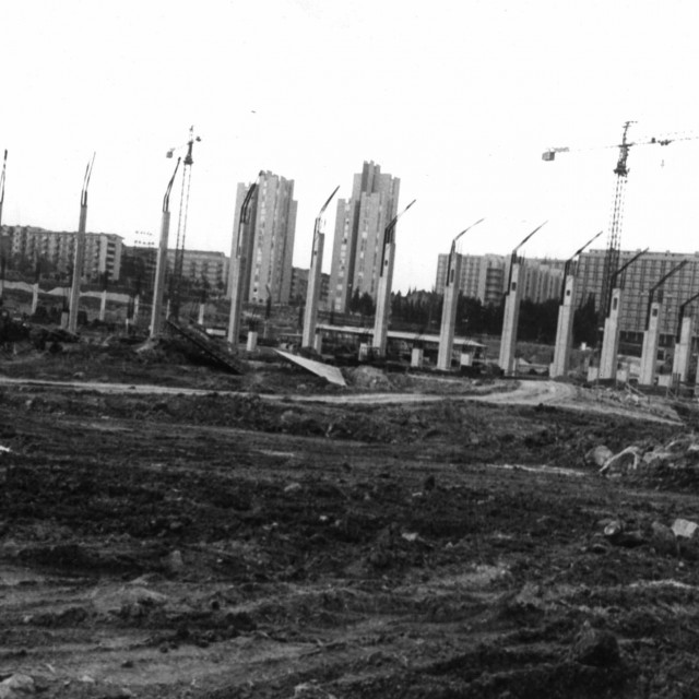 &lt;p&gt;Izgradnja stadiona u Poljudu, travanj 1978. godine&lt;br&gt;
 &lt;/p&gt;