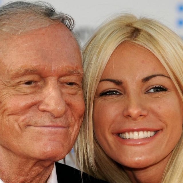 &lt;p&gt;Hugh Hefner i Crystal Harris 2011. u Hollywoodu&lt;/p&gt;