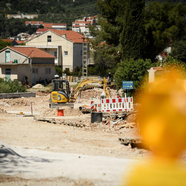 &lt;p&gt;Vrijednost je 81 milijun eura, 71 posto dolazi iz europskih sredstava, ostatak financiraju Hrvatske vode i resorno Ministarstvo&lt;/p&gt;