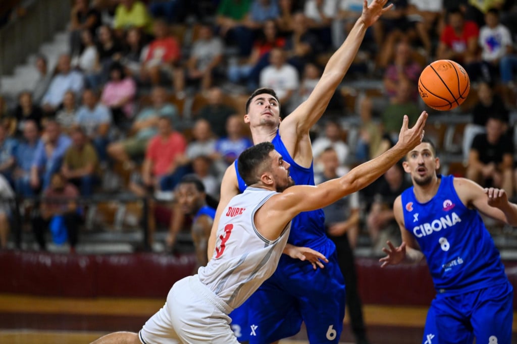 &lt;p&gt;Petar Dubelj (Dubrovnik) i Ivan Persović (Cibona)&lt;/p&gt;