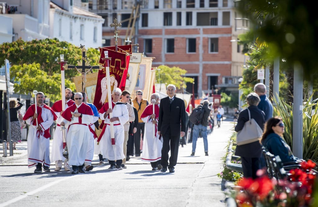 &lt;p&gt;Sibenik, 290924.&lt;br&gt;
Procesijom i Svetom misom proslavljen je Dan grada Sibenika i blagdan Sveti Mihovil. Sredisnje misno slavlje predvodio je Zadarski nadbiskup Milan Zgrablic.&lt;br&gt;