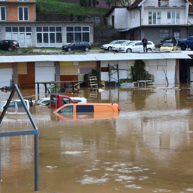 &lt;p&gt;Prizori iz Kiseljaka, koji je također teško pogođen poplavama&lt;/p&gt;