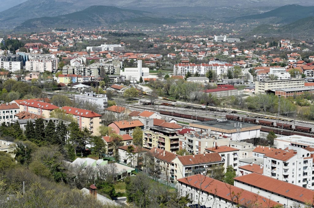 &lt;p&gt;Knin, pogled na grad s tvrđave&lt;br&gt;
&lt;br&gt;
 &lt;/p&gt;