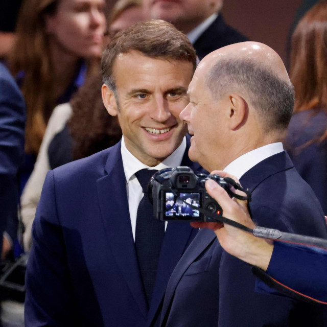 &lt;p&gt;Emmanuel Macron i Olaf Scholz&lt;/p&gt;