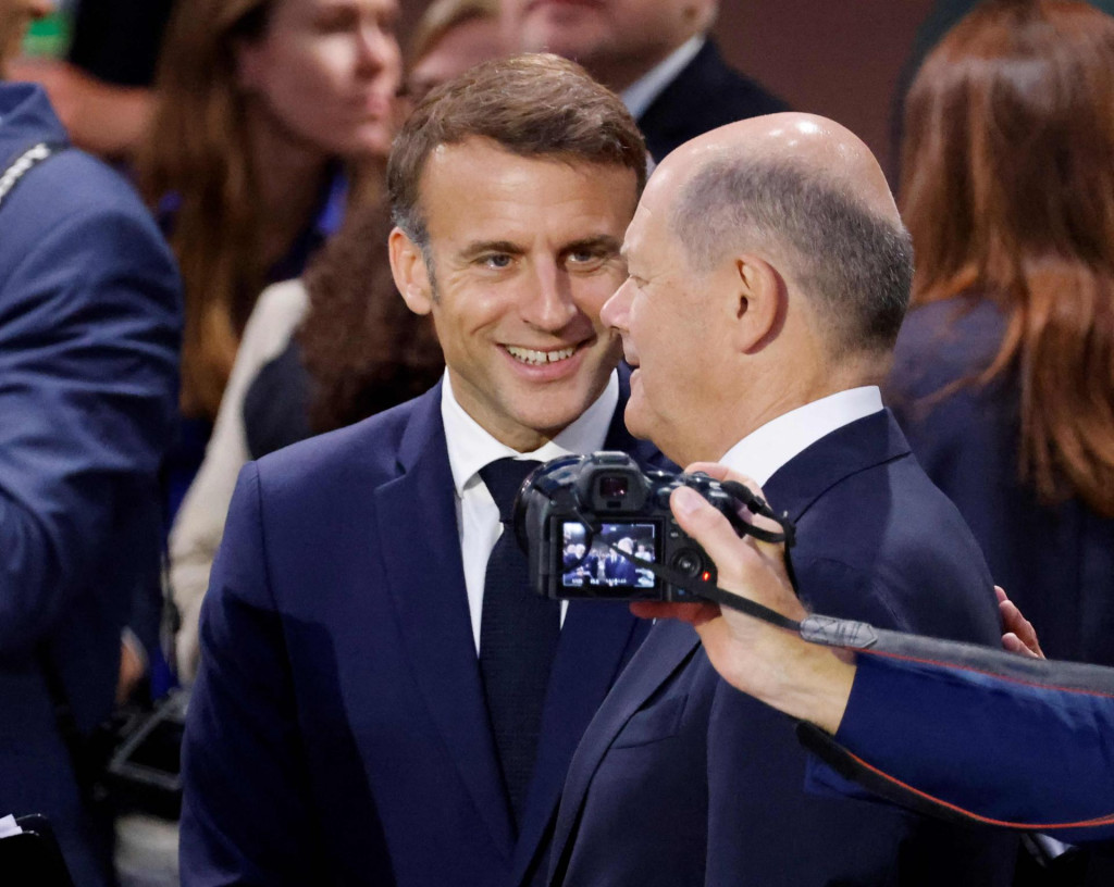 &lt;p&gt;Emmanuel Macron i Olaf Scholz&lt;/p&gt;