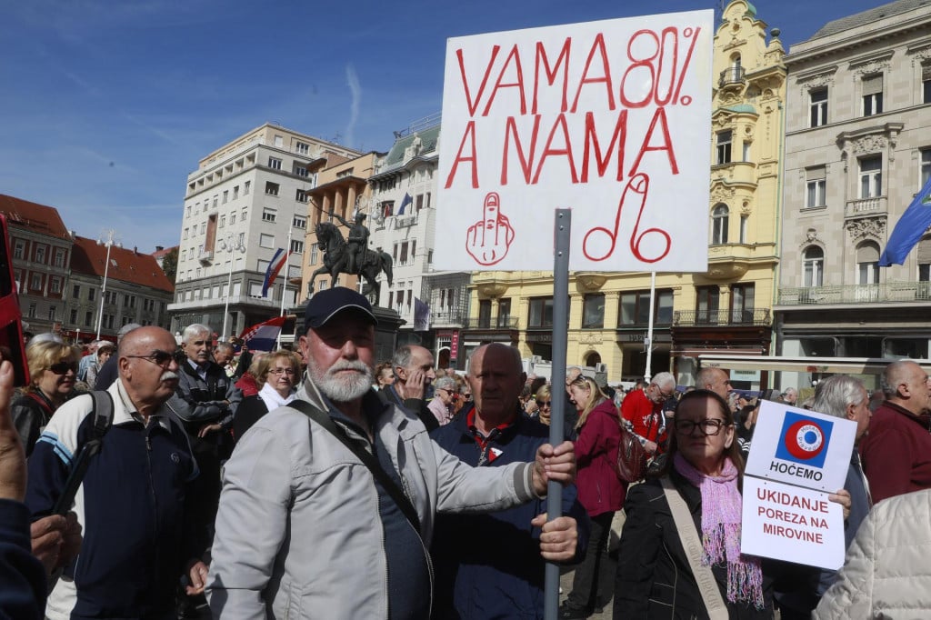 &lt;p&gt;Prosvjed Protiv siromaštva u organizaciji Bloka umirovljenici zajedno (BUZ), s glavnim zahtjevom Vladi da prosječna mirovina bude 60 posto prosješne plaće&lt;/p&gt;