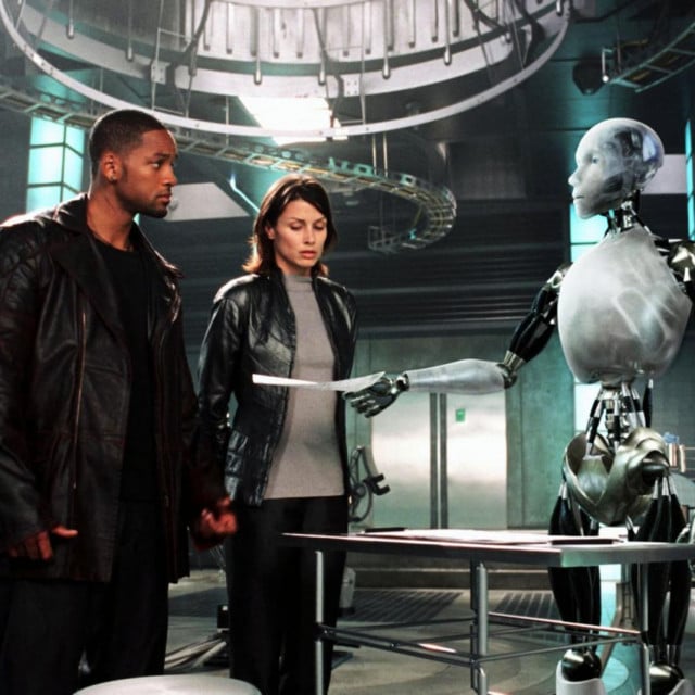 &lt;p&gt;Scena iz futurističkog filma ”Ja, robot” u kojem glumi Will Smith&lt;/p&gt;