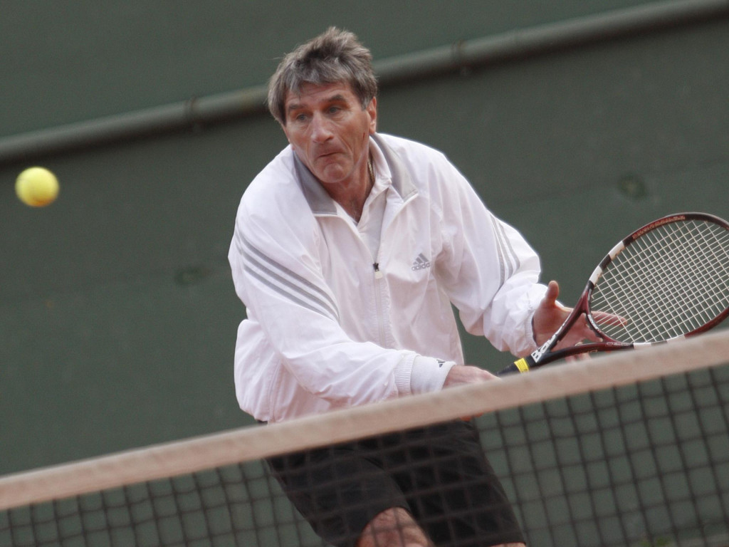 &lt;p&gt;Ivan Buljan rado je igrao i tenis&lt;/p&gt;