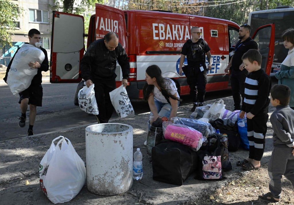 &lt;p&gt;Zbog granatiranja i napada, s područja koja graniče s Ukrajinom evakuirano je više od 30.000 ruskih državljana, među kojima gotovo 8000 djece  (ilustracija)&lt;/p&gt;