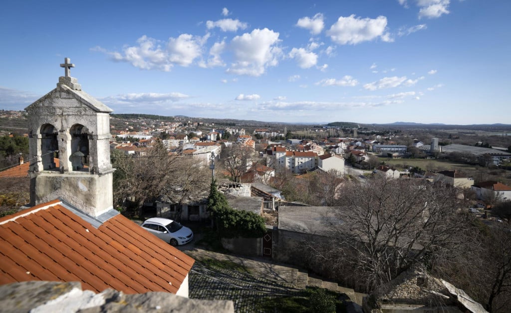 &lt;p&gt;Panorama Benkovca&lt;/p&gt;