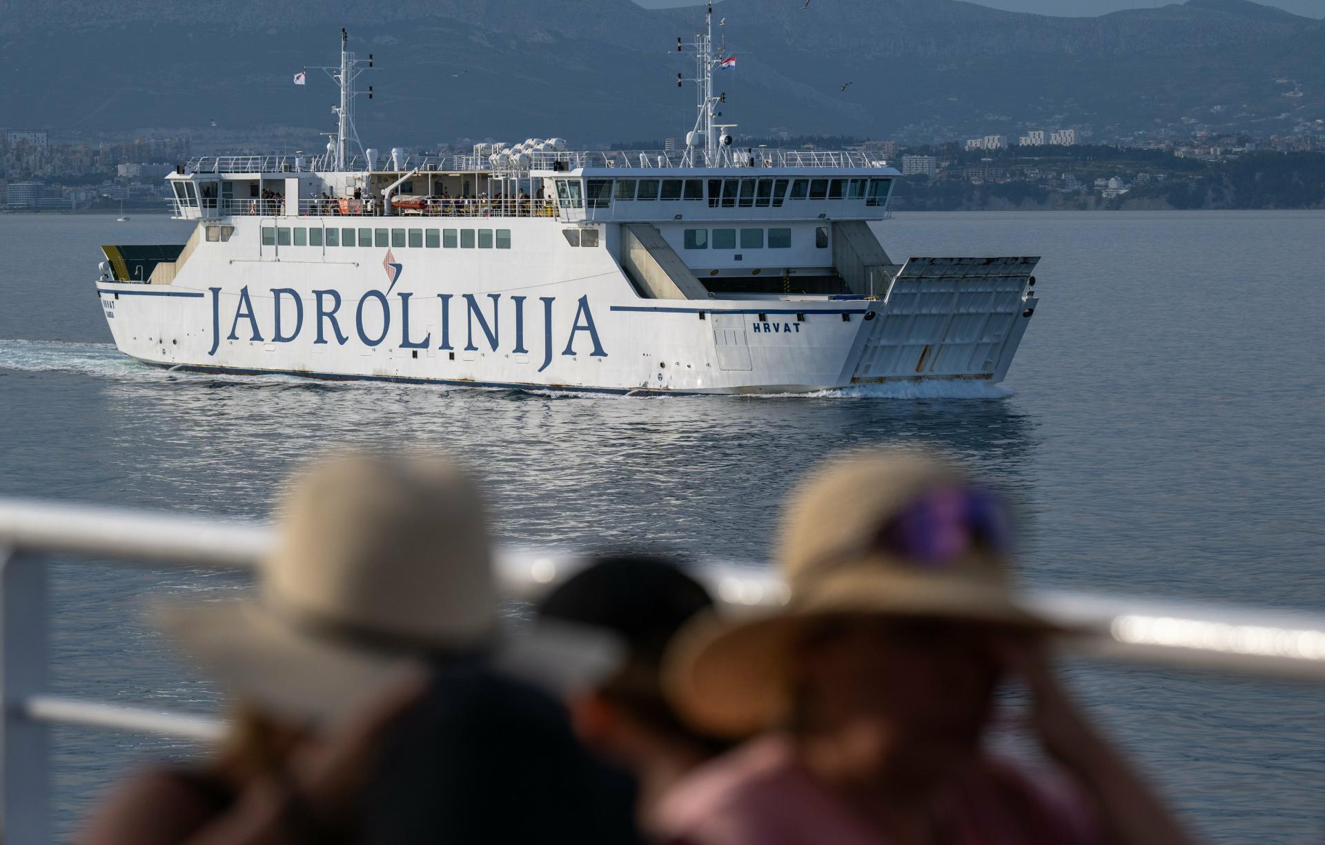 Slobodna Dalmacija Damir Tolj Ludimo Svi Ne Mo E Vi E Ovako Neka Ode Netko Direktor