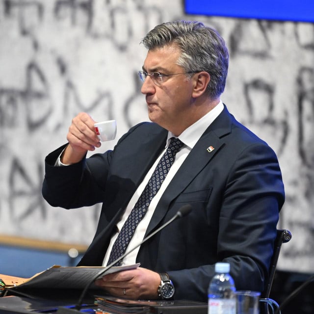 &lt;p&gt;Andrej Plenković energično je govorio o uspjesima svoje vlade i neuspjesima opozicije&lt;/p&gt;