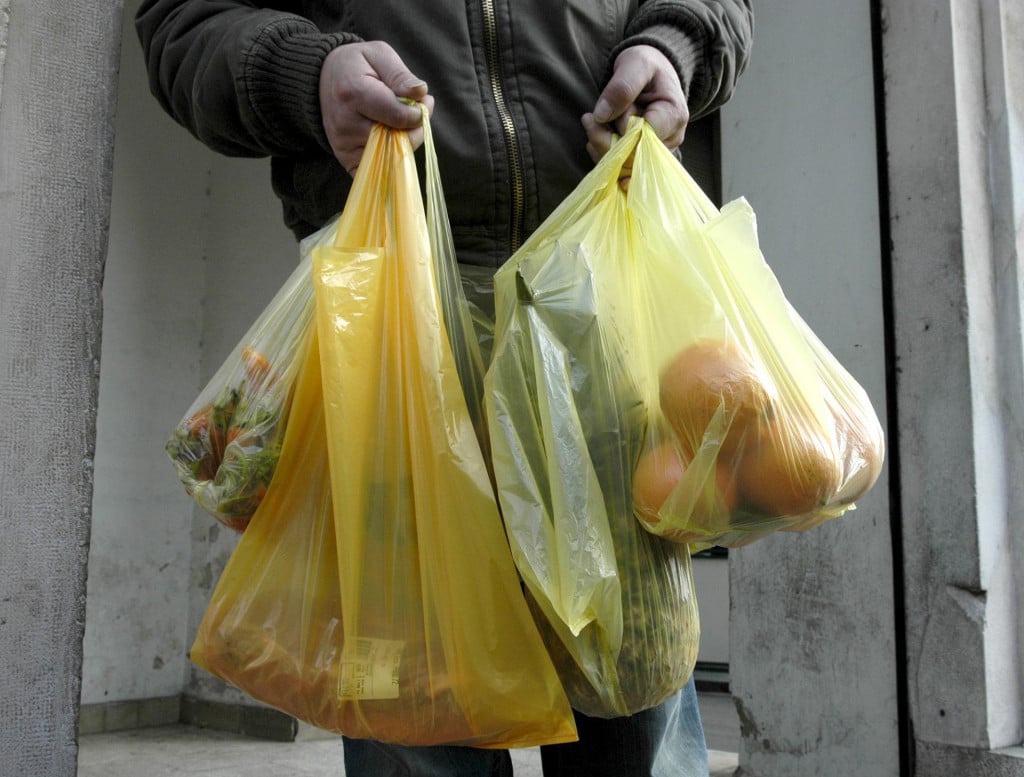 &lt;p&gt;Potrošačka košarica je svakim danom (novčano) sve teža&lt;/p&gt;