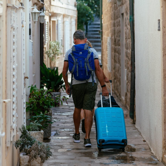 &lt;p&gt;Gotovo je s iznajmljivanjem na ‘crno‘&lt;/p&gt;