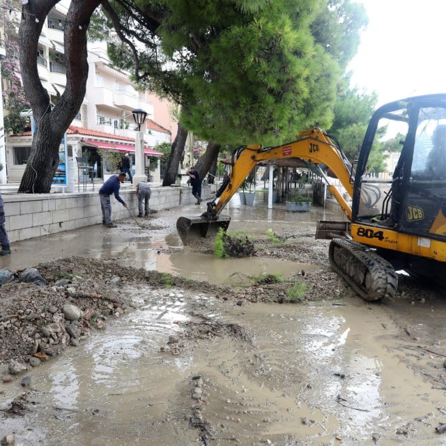 &lt;p&gt;Dan nakon poplave izazvane bujicama nakon velike kiše&lt;/p&gt;