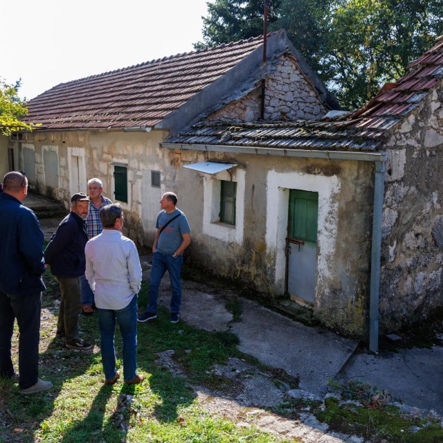 &lt;p&gt;Ivan Turić iz Župe dobit ce preuređeni dom zahvaljujući načelniku Općine Zagvozd i ljudima koji su se odazvali pozivu za pomoć u obnovi kuće&lt;/p&gt;