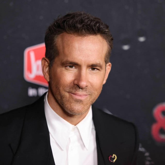 &lt;p&gt;Kanadski glumac i producent, Ryan Reynolds, poznat ne samo po svojim uspješnim filmskim ulogama, već i zbog svoga šarma, duhovitosti, spontanosti ali i prizemljenog stava prema slavi, uskoro će napuniti 48 godina&lt;/p&gt;