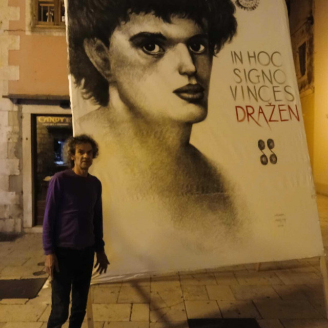 &lt;p&gt;Draženov portret Vila je postavio na križanju Kalelarge i Zagrebačke ulice&lt;/p&gt;