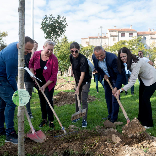 &lt;p&gt;Aleksandra Todorovic, Tomislav Bulic, Ana Supe, Filip Bogdanovic&lt;/p&gt;