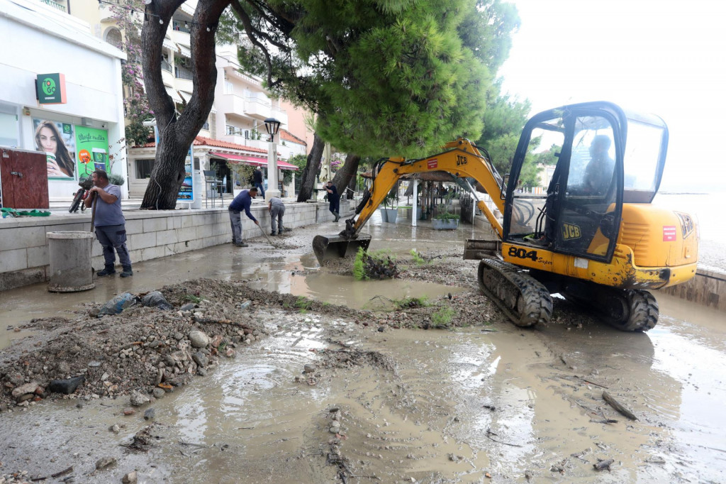 &lt;p&gt;Dan nakon poplave izazvane bujicama nakon velike kiše&lt;/p&gt;