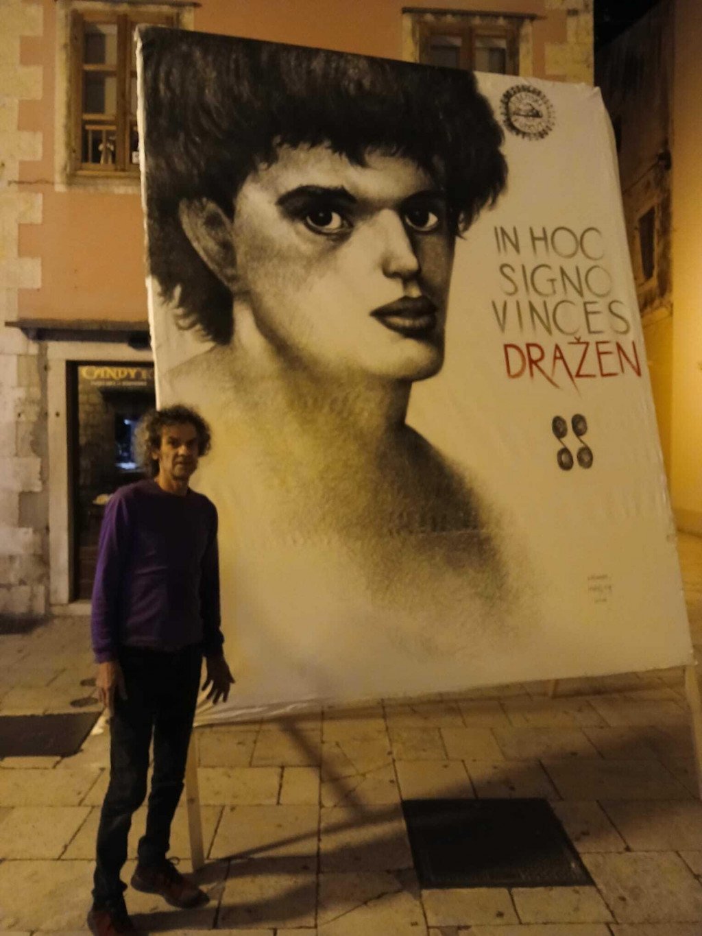 &lt;p&gt;Draženov portret Vila je postavio na križanju Kalelarge i Zagrebačke ulice&lt;/p&gt;