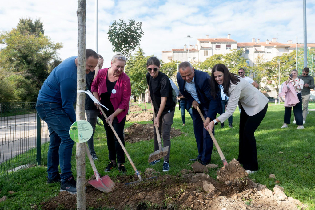 &lt;p&gt;Aleksandra Todorovic, Tomislav Bulic, Ana Supe, Filip Bogdanovic&lt;/p&gt;