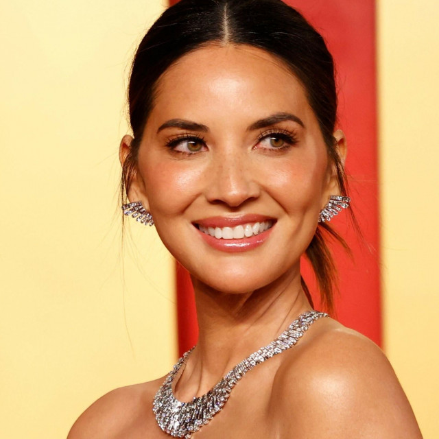 &lt;p&gt;Olivia Munn&lt;/p&gt;