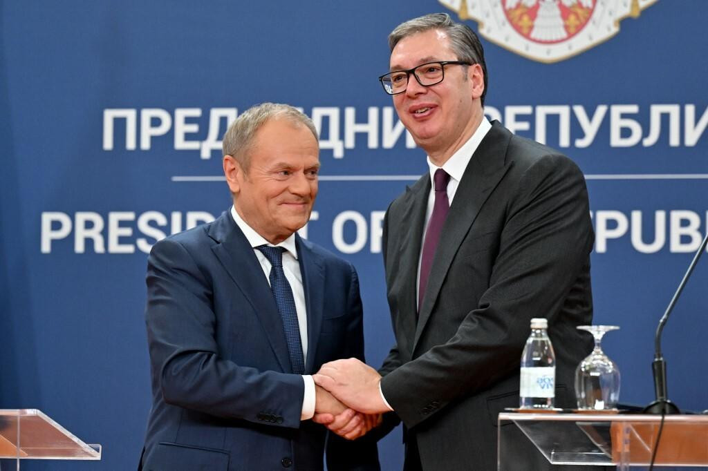 &lt;p&gt; Tusk i Vučić, rukovanje za priključivanje Srbije EU?&lt;/p&gt;