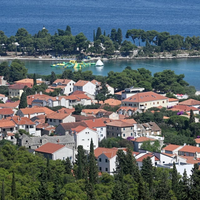 &lt;p&gt;Supetar je među hrvatskim gradovima s najvećim porezom na dohodak &lt;/p&gt;