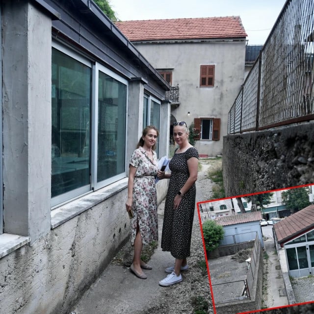 &lt;p&gt;Sestre Danijela Topić i Željka Smoljko pored bespravnog objekta koji im je suzio prolaz do kuće&lt;/p&gt;