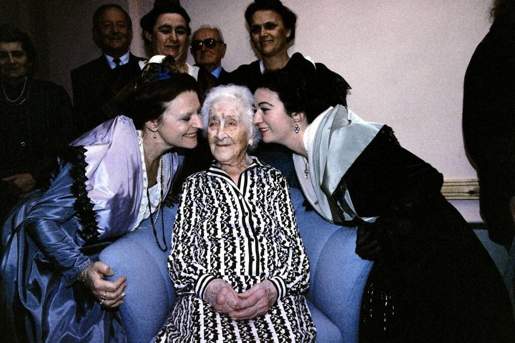 &lt;p&gt;Jeanne Calment,najstariju Francuskinju na proslavi svoga  114. rođendana  21. veljače 1989.&lt;/p&gt;