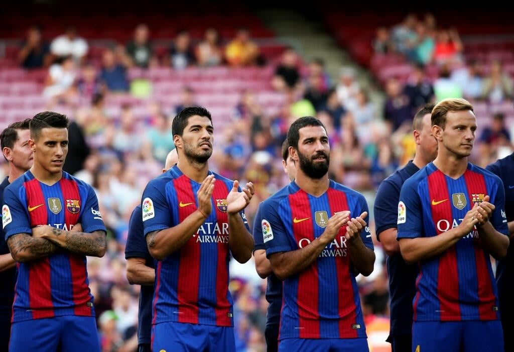 &lt;p&gt;Cristian Tello, Luis Suarez, Arda Turan i Ivan Rakitic tijekom klupskog predstavljanja pred početak sezone 2016/17&lt;/p&gt;