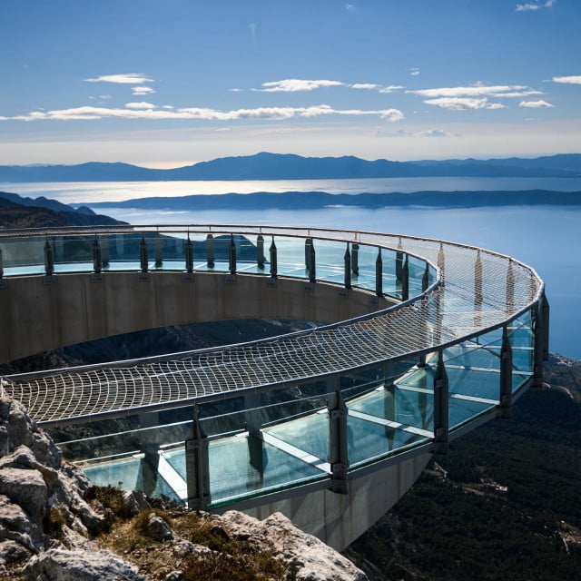 &lt;p&gt;Posljednjeg dana listopada Park prirode Biokovo je službeno zatvoren za posjećivanje u ovoj sezoni, a time i najatraktivnija biokovska lokacija – ‘‘Skywalk‘‘&lt;/p&gt;