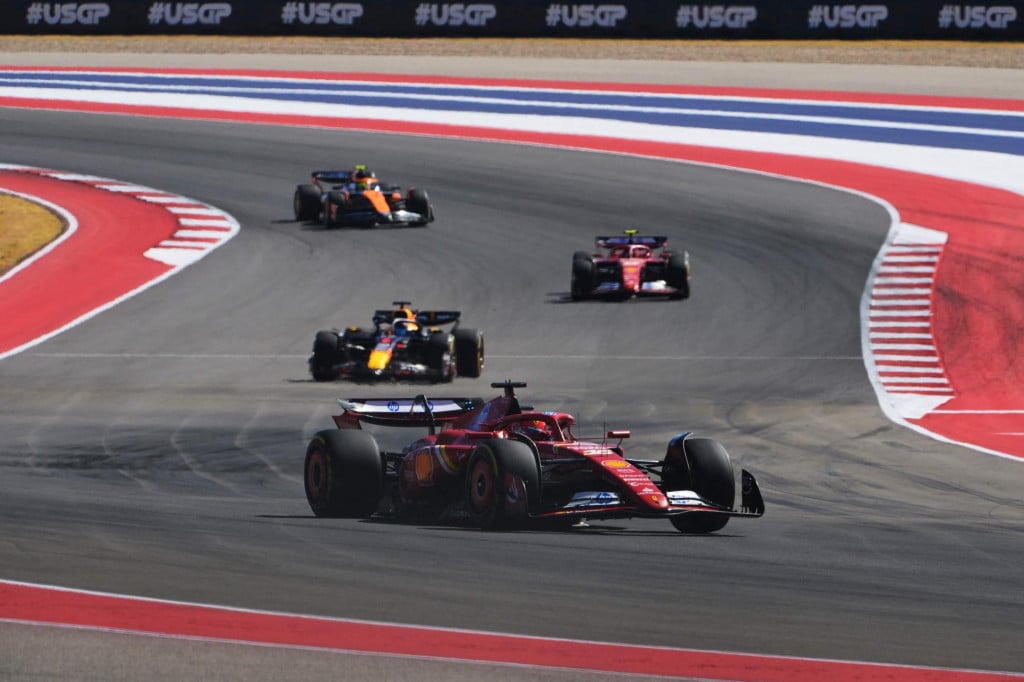 &lt;p&gt;AUSTIN, TEXAS - OCTOBER 20: Charles Leclerc of Monaco driving the (16) Ferrari SF-24 leads Max Verstappen of the Netherlands driving the (1) Oracle Red Bull Racing RB20 on track during the F1 Grand Prix of United States at Circuit of The Americas on October 20, 2024 in Austin, Texas. Mark Sutton/Getty Images/AFP (Photo by Mark Sutton/GETTY IMAGES NORTH AMERICA/Getty Images via AFP)&lt;/p&gt;