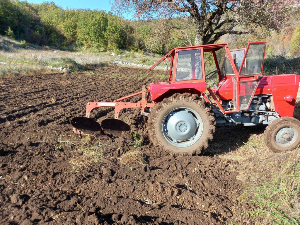 &lt;p&gt;Pale se traktori na Kruševici&lt;/p&gt;