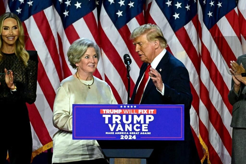 &lt;p&gt;Donald Trump i Susie Wiles, čuvarica tajni&lt;/p&gt;