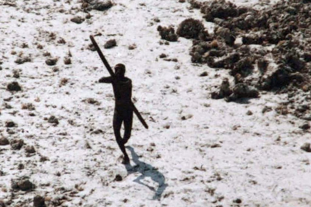 &lt;p&gt;Prpadnik plemena Sentinelese&lt;/p&gt;