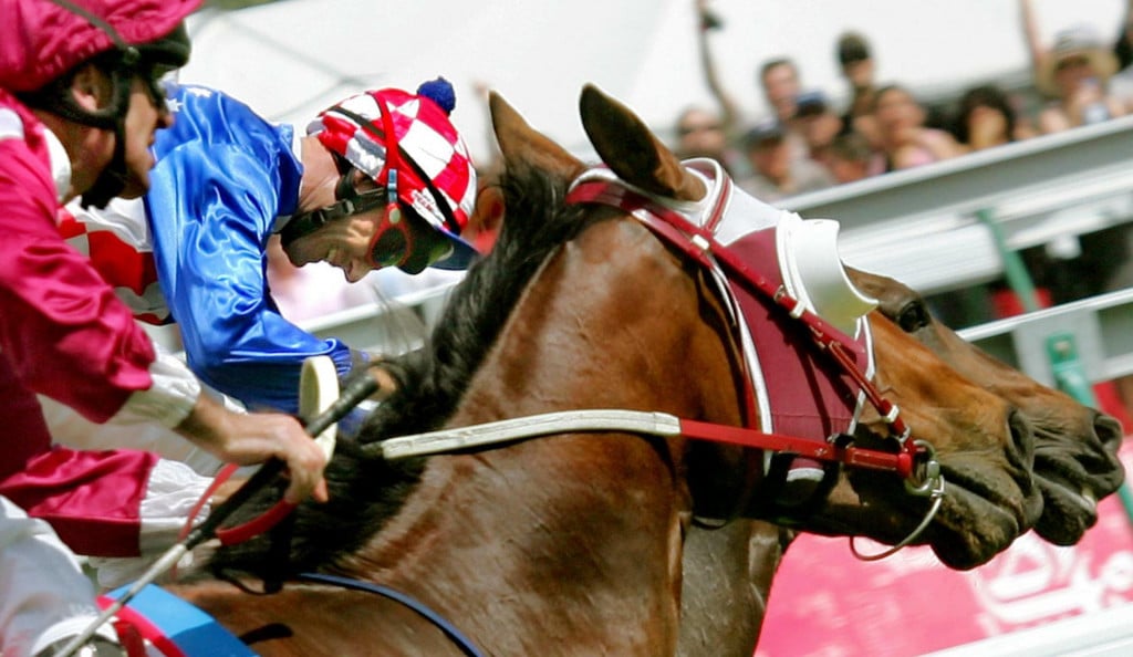 &lt;p&gt;Kao jedini konj koji je ikad uspio osvojiti Melbourne Cup čak tri puta zaredom, Makybe Diva postala je simbol izdržljivosti, brzine i taktičke briljantnosti, a njena pobjeda inspirirala je obožavatelje širom svijeta&lt;/p&gt;