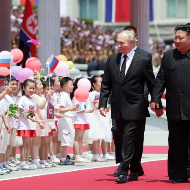 &lt;p&gt;Kim Jong-un i Vladimir Putin. Kako će izgledati svijet kojim će oni vladati? Bolje da ga i nema...&lt;/p&gt;

&lt;p&gt; &lt;/p&gt;