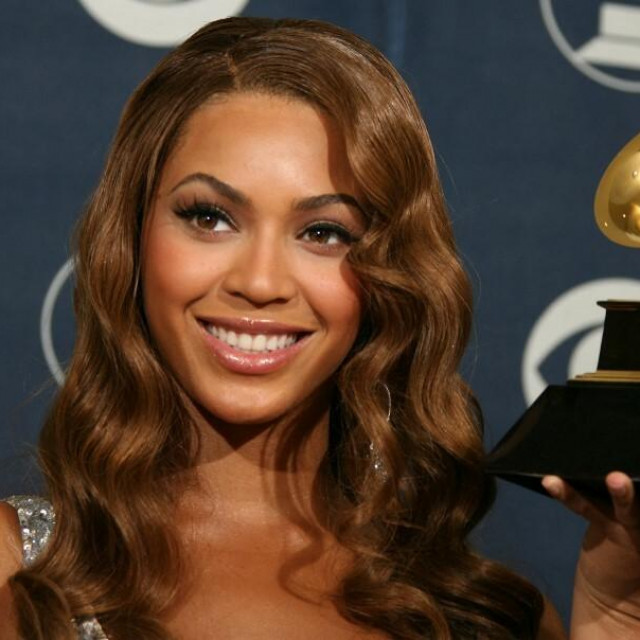 &lt;p&gt; Beyonce ima rekordnih 99 nominacija za nagradu Grammy&lt;/p&gt;