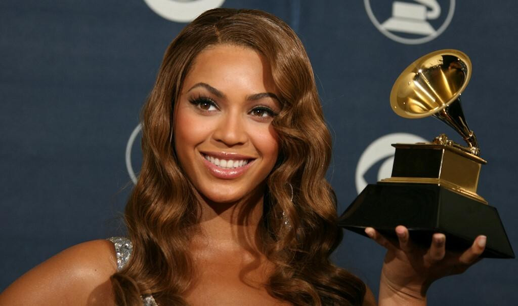 &lt;p&gt; Beyonce ima rekordnih 99 nominacija za nagradu Grammy&lt;/p&gt;