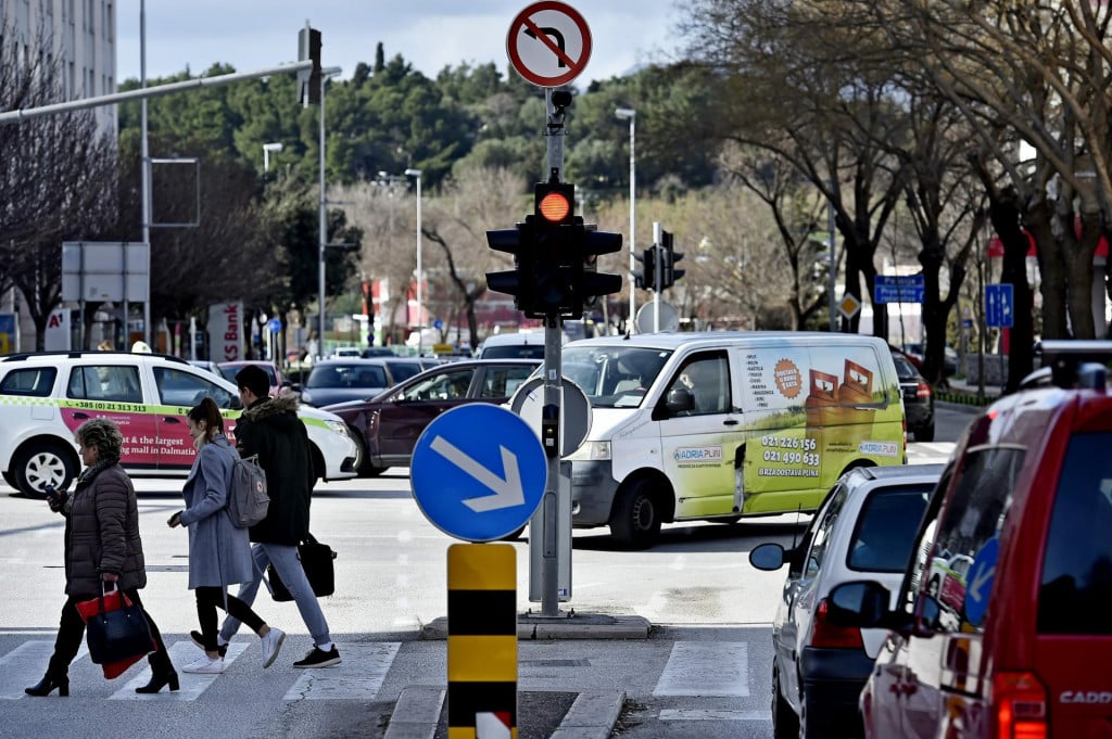 &lt;p&gt;Križanje Ulice Domovinskog rata i Ulice slobode&lt;/p&gt;