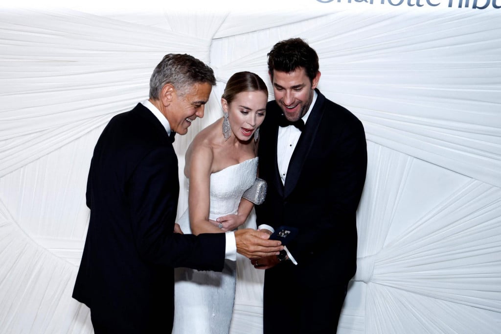 &lt;p&gt;George Clooney, Emily Blunt i John Krasinski snimljeni u rujnu ove godine na jednom partyju u New Yorku&lt;/p&gt;