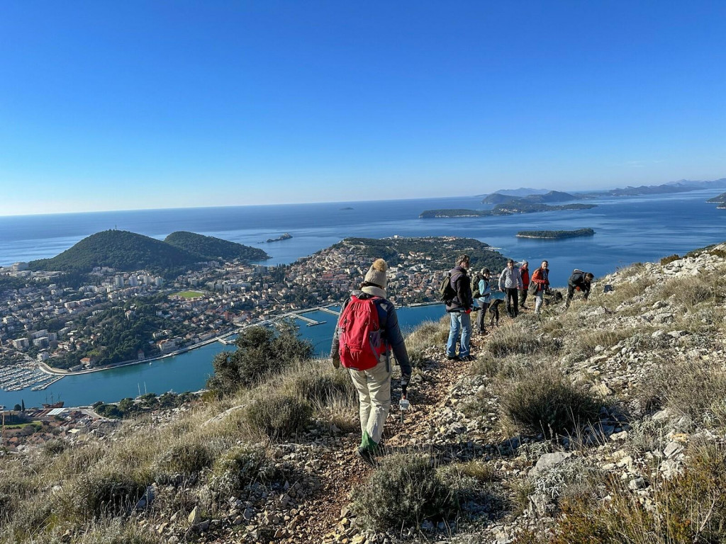 &lt;p&gt;Staza je očišćena, mapirana, napravljen je GPS trag&lt;/p&gt;