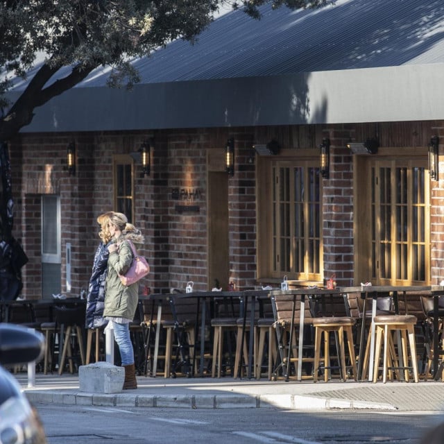 &lt;p&gt;Pivnica i restoran ”Baraka” u Vukovarskoj ulici. Na njenom mjestu gradit će se pješački otok, autobusna stanica, i pristupni put do novog hotela Stipe Mađora&lt;/p&gt;