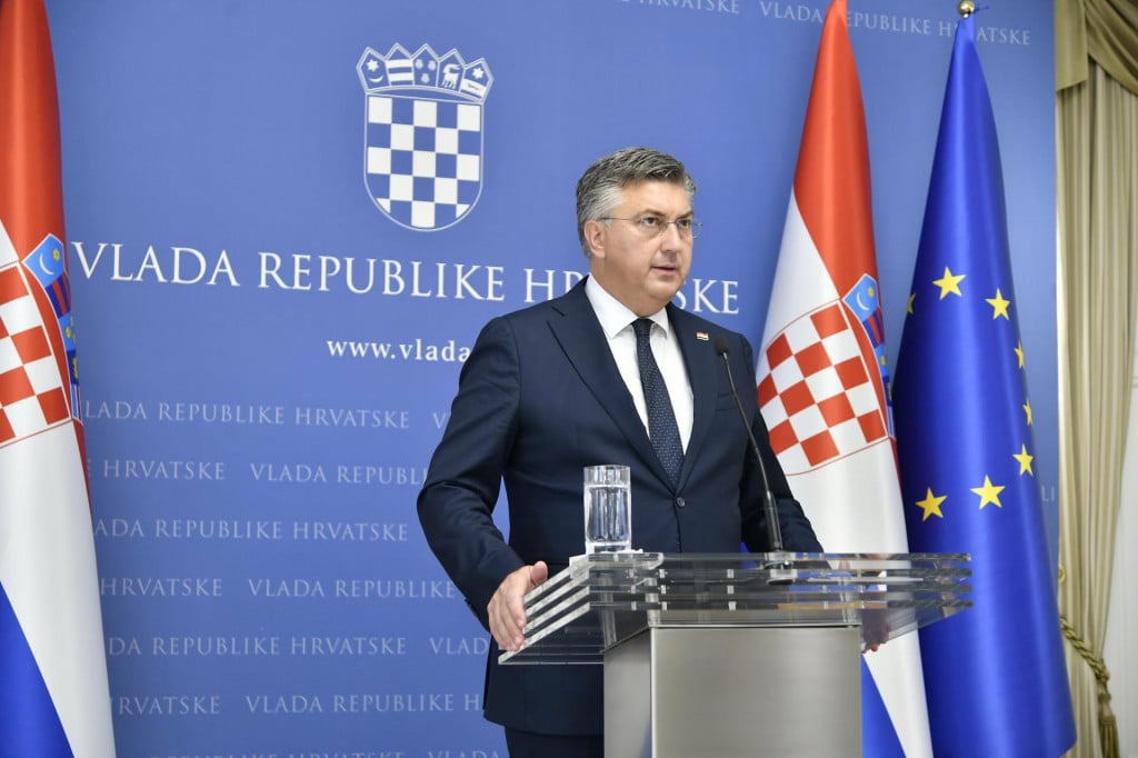 &lt;p&gt;Andrej Plenković: Ako se dokaže da su optužbe točne, to doživljavam to kao čin izdaje osobnog povjerenja koje sam imao prema njemu ovih pet godina, otkako sam mu ukazao čast da bude ministar&lt;/p&gt;