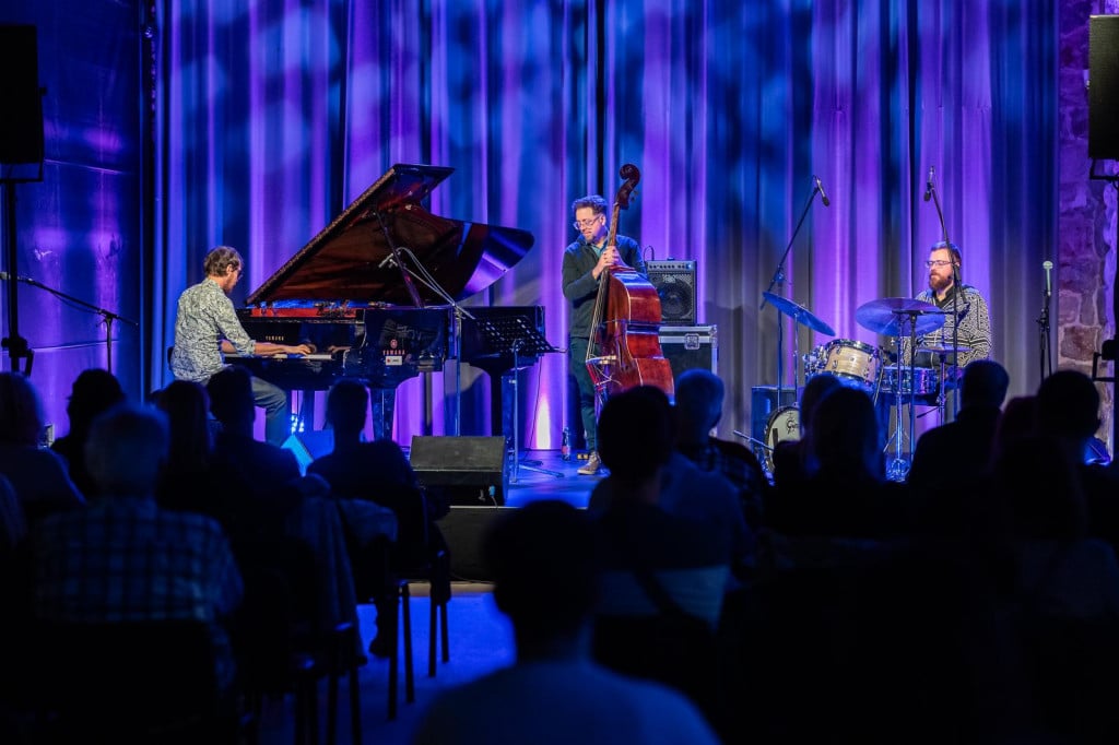 &lt;p&gt;Četvrti Dubrovnik Jazz Outbreak festival zaključen koncertom Marko Churnchetz Tria&lt;/p&gt;