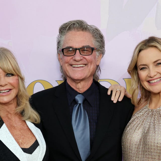 &lt;p&gt;Goldie Hawn, Kurt Russell iKate Hudson&lt;/p&gt;