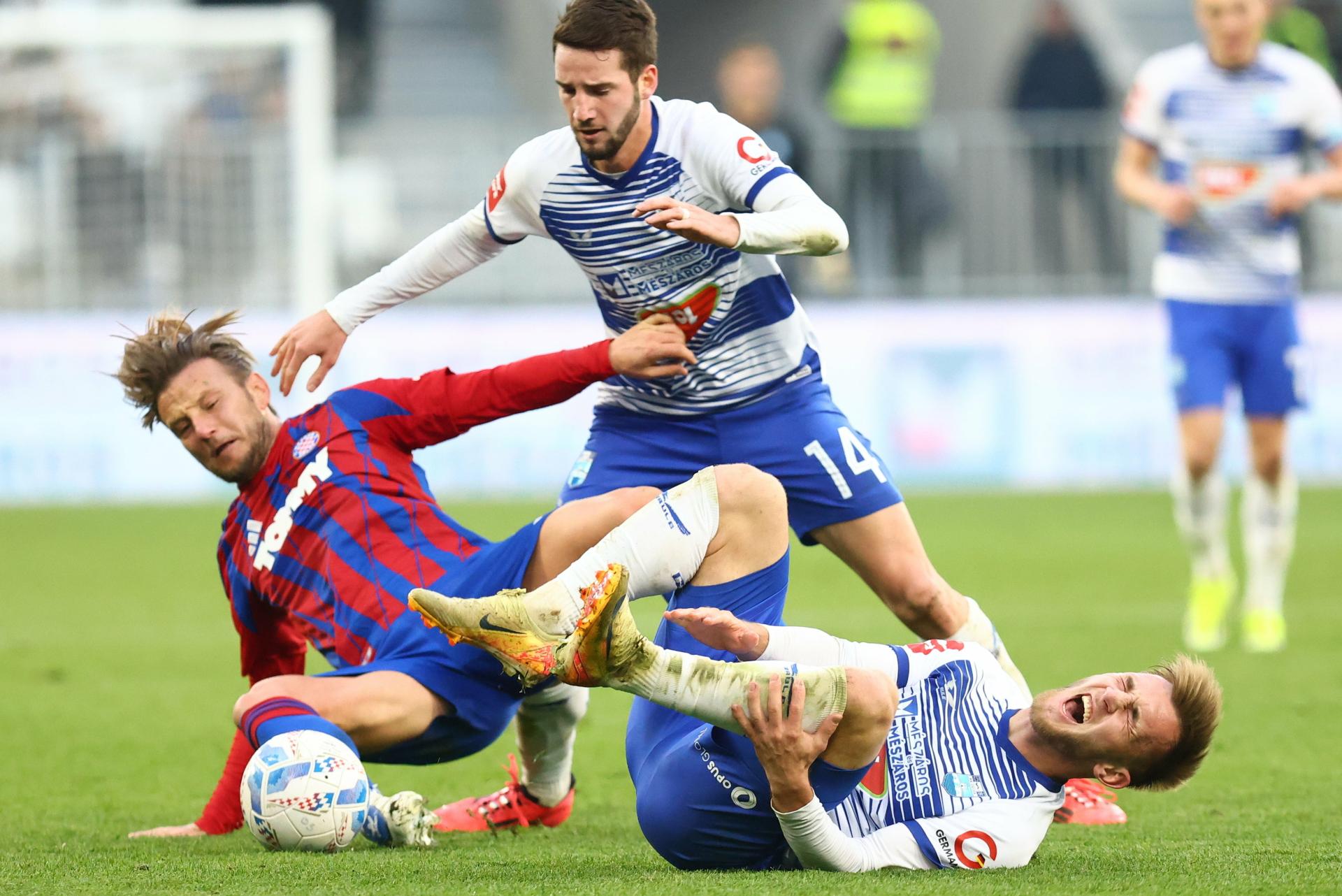 Slobodna Dalmacija Usijava Se Atmosfera Pred Veliki Derbi Evo