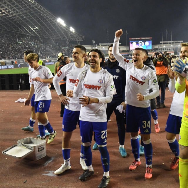 &lt;p&gt;Split, 011224.&lt;br&gt;
Stadion Poljud.&lt;br&gt;
Nogometna utakmica 15. kola SuperSport HNL-a, Hajduk - Dinamo.&lt;br&gt;
Na fotografiji: slavlje Hajduka, Filip Krovinovic, Ivan Lucic.&lt;br&gt;